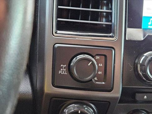 Used 2018 Ford F150 XLT w/ Equipment Group 302A Luxury RWD image 22
