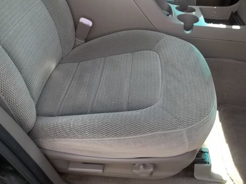 Used 2002 Ford Explorer XLT AWD/4WD image 11