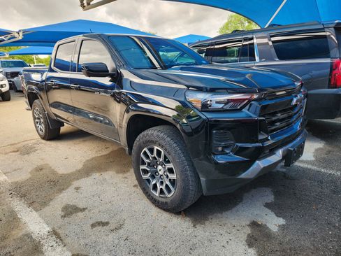 Used 2024 Chevrolet Colorado Z71 w/ Z71 Convenience Package 2 image 1