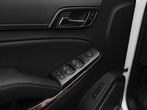 Used 2017 GMC Yukon SLT w/ Premium Edition RWD image 31