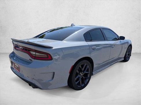 Used 2022 Dodge Charger R/T w/ Blacktop Package RWD image 5