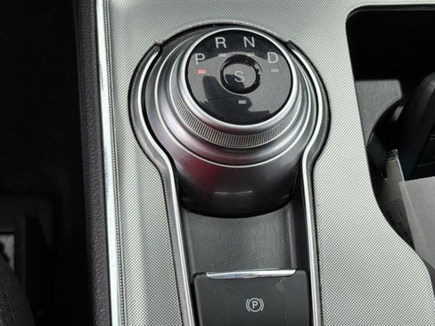 Used 2024 Ford Edge Titanium image 24