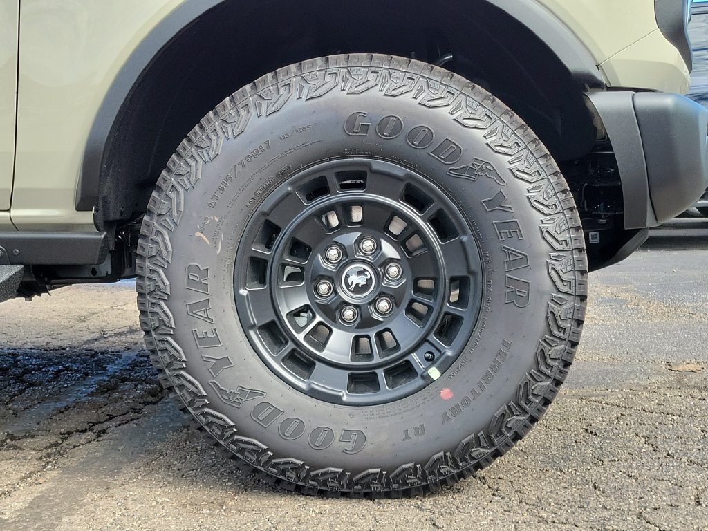 New 2026 Ford Bronco Big Bend w/ Black Diamond Package AWD/4WD image 9