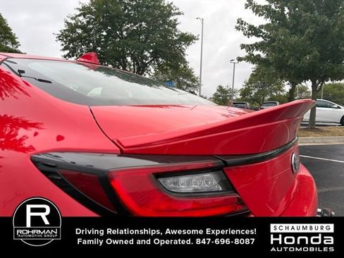 Used 2024 Toyota GR86 Premium RWD image 9