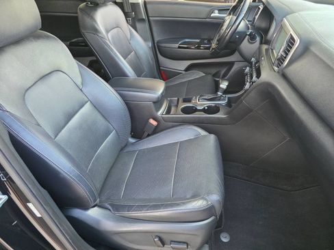 Used 2018 Kia Sportage EX w/ EX Technology Package FWD image 30