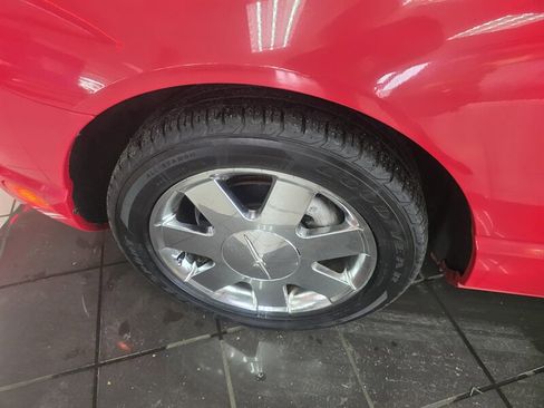 Used 2002 Ford Thunderbird image 27