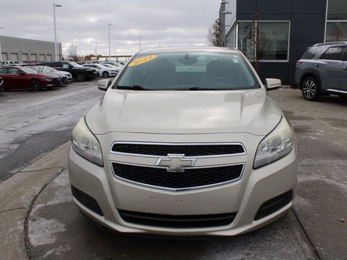 Used 2013 Chevrolet Malibu LT w/ Power Convenience Package image 2