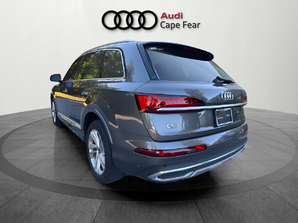 Used 2023 Audi Q7 3.0T Premium w/ Convenience Package AWD/4WD image 4