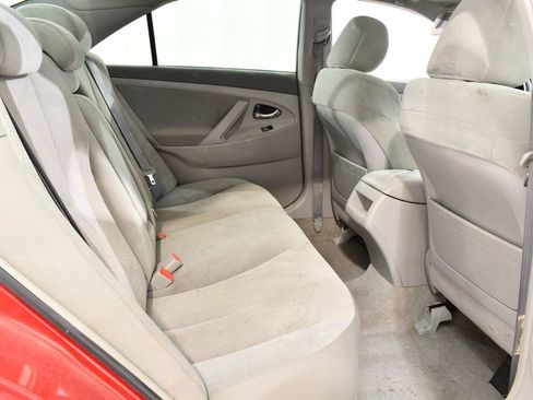 Used 2007 Toyota Camry SE FWD image 19