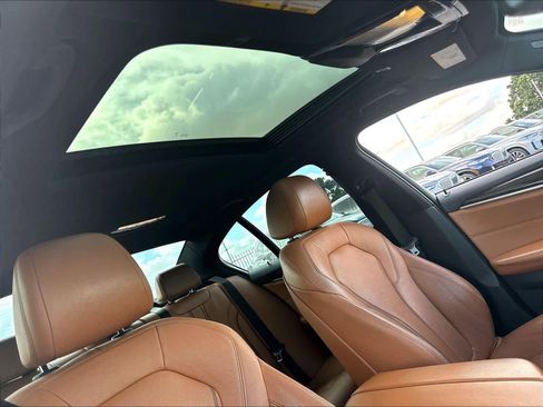 Used 2017 BMW 530i RWD image 27