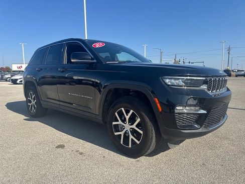 Used 2024 Jeep Grand Cherokee Limited w/ Trailer Tow Package image 7