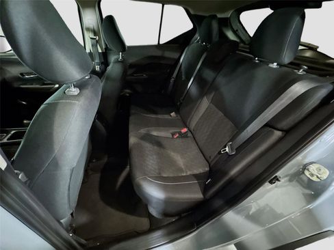 Used 2024 Nissan Kicks SV FWD image 12