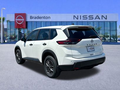 New 2025 Nissan Rogue S