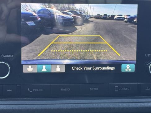 Used 2024 Honda Accord EX image 18