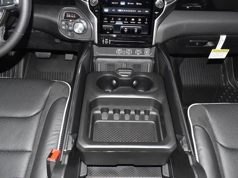 New 2026 RAM 1500 Laramie w/ Night Edition image 24