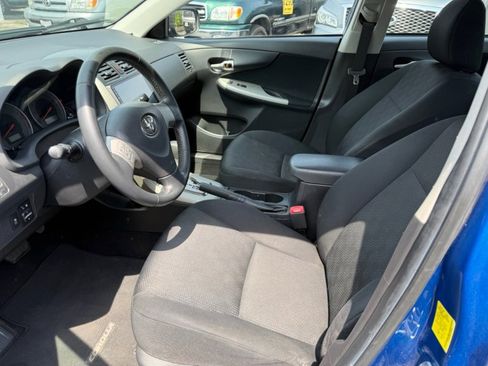 Used 2010 Toyota Corolla S image 12