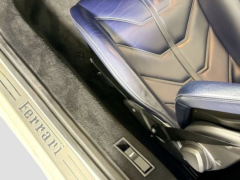 Used 2018 Ferrari 488 Spider RWD image 22
