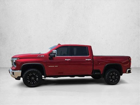 Certified 2024 Chevrolet Silverado 2500 LTZ w/ LTZ Convenience Package AWD/4WD image 9