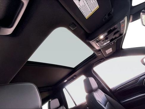 Used 2022 Chevrolet Tahoe RST image 20