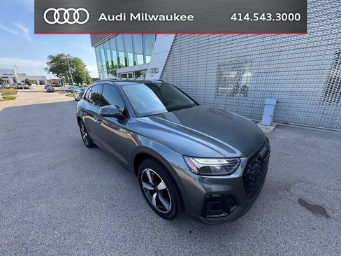 Used 2023 Audi Q5 2.0T Premium Plus w/ Premium Plus Package AWD/4WD image 1