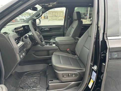New 2026 Chevrolet Tahoe Premier w/ Sun And Tow Package AWD/4WD image 2