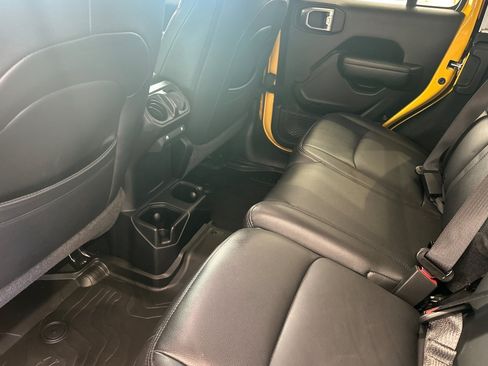 Used 2021 Jeep Wrangler Unlimited Sport AWD/4WD image 15