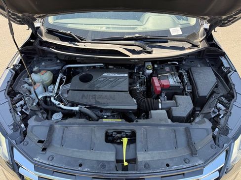 Used 2025 Nissan Rogue SV AWD/4WD image 31