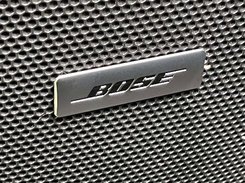 Certified 2025 Porsche Cayenne GTS AWD/4WD image 36