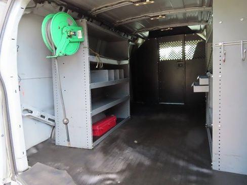 Used 2017 Chevrolet Express 2500 image 26