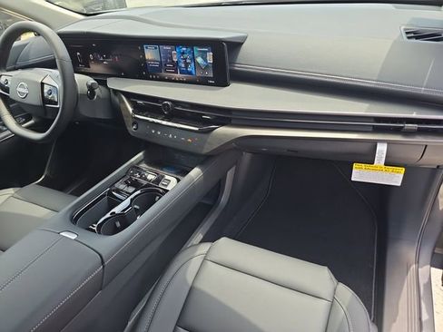 New 2026 Nissan Murano SV AWD/4WD image 12