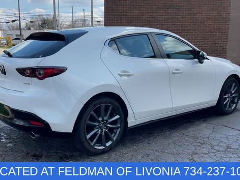 Used 2023 MAZDA MAZDA3 s FWD image 8