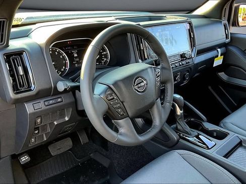 New 2026 Nissan Frontier SV RWD image 7