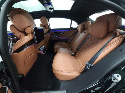 Used 2023 Mercedes-Benz S 580 4MATIC Sedan image 30