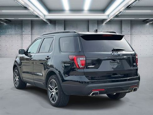 Used 2017 Ford Explorer Sport image 6