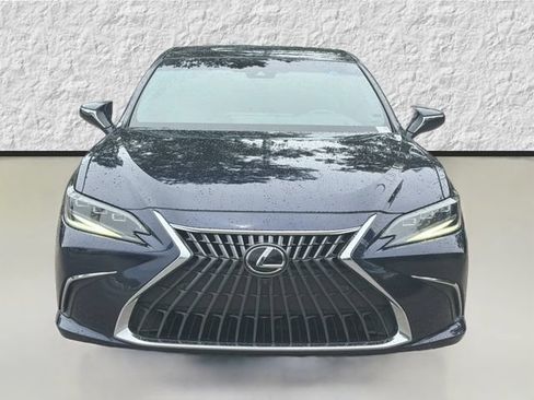 Certified 2022 Lexus ES 350 Ultra Luxury w/ Accessory Package 2 FWD image 8
