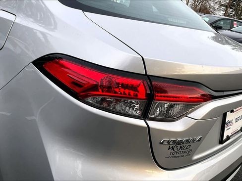Certified 2022 Toyota Corolla LE image 26