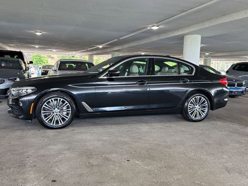 Used 2019 BMW 530i RWD image 2