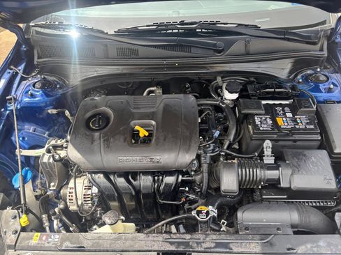 Used 2024 Kia Forte LXS FWD image 30