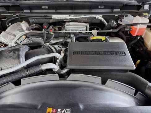 Used 2021 GMC Sierra 2500 Denali w/ Denali Ultimate Package image 32