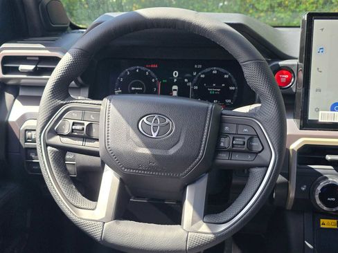 Used 2026 Toyota Tacoma TRD Off-Road AWD/4WD image 20