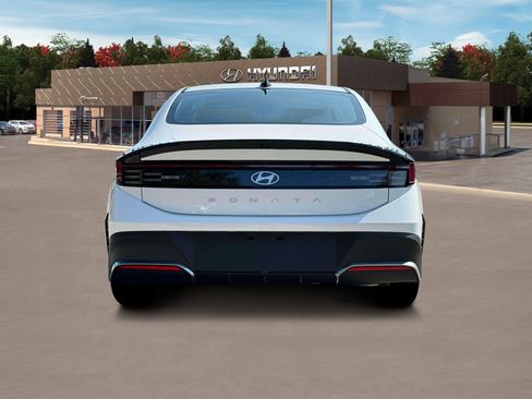 New 2025 Hyundai Sonata SE image 6