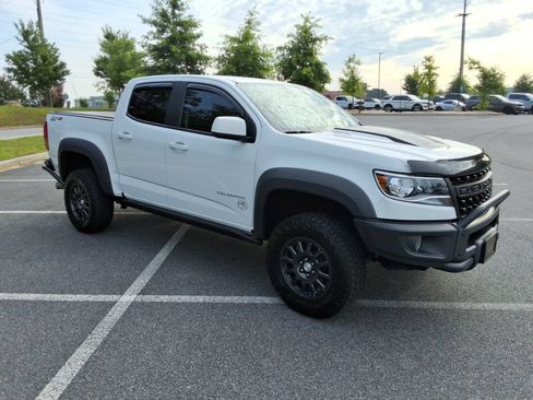 Certified 2022 Chevrolet Colorado ZR2 w/ Colorado ZR2 Bison Edition AWD/4WD image 3