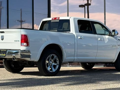 Used 2017 RAM 1500 Laramie AWD/4WD image 12