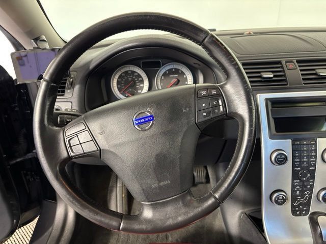 Used 2013 Volvo C70 T5 w/ Climate Pkg FWD image 20