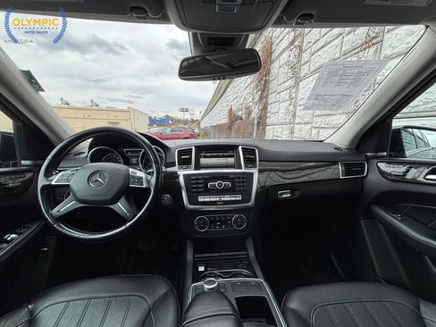 Used 2016 Mercedes-Benz GL 450 4MATIC image 18