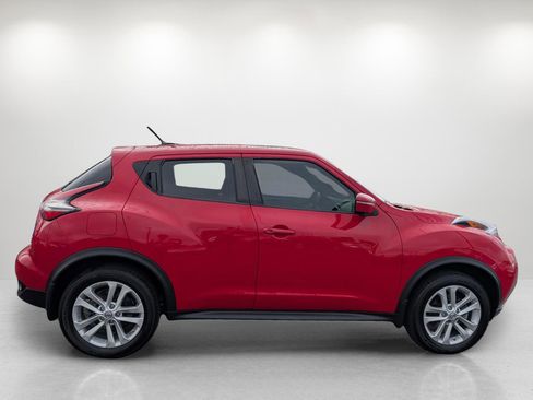 Used 2015 Nissan Juke SL image 4