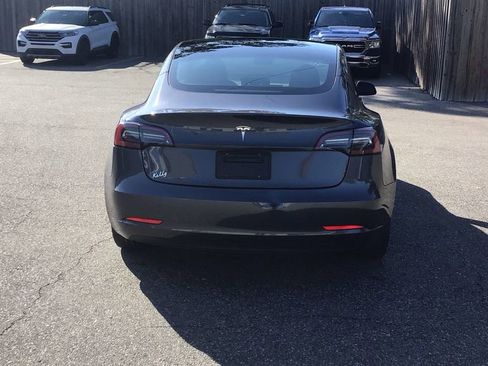 Used 2023 Tesla Model 3 Standard Range image 7