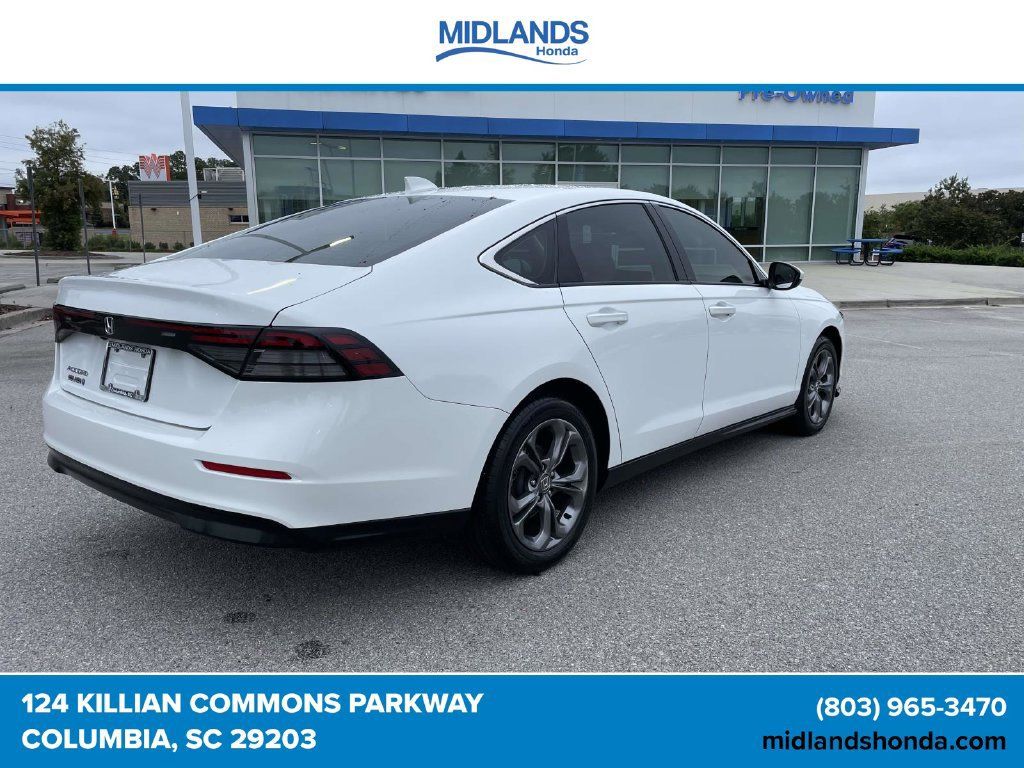 Used 2023 Honda Accord EX image 6
