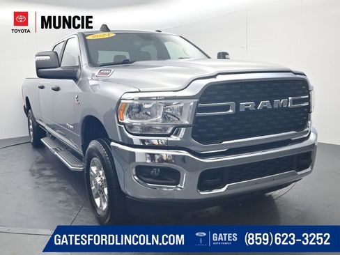 Used 2024 RAM 3500 Big Horn AWD/4WD image 1