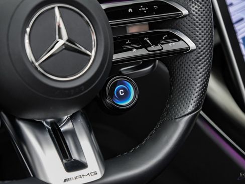 Used 2022 Mercedes-Benz SL 55 AMG 4MATIC image 54